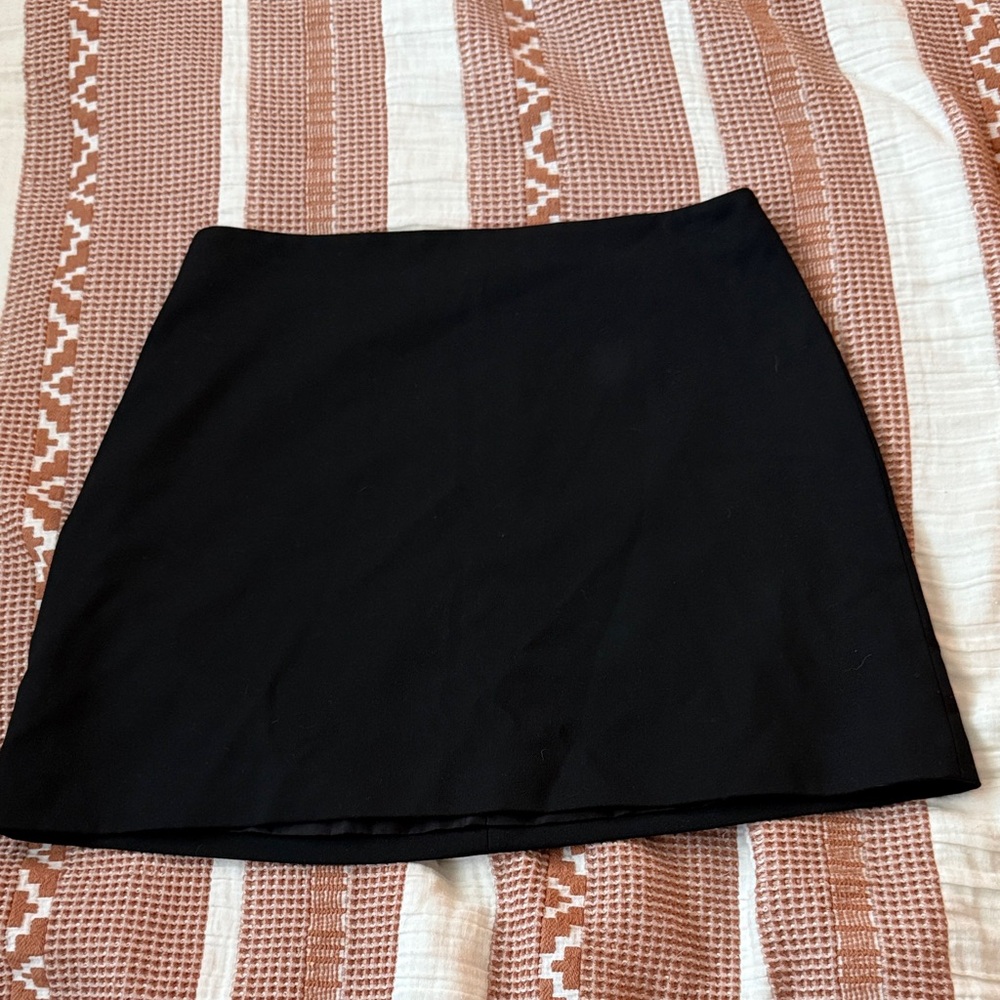 Classic Black Women's Skirt by H&M size 6